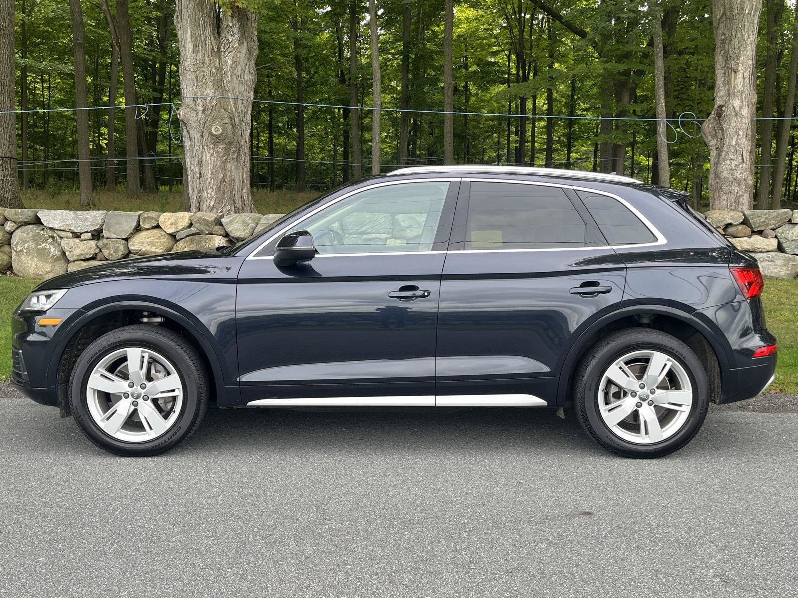 Used 2019 Audi Q5 2.0T Premium Plus w/ Premium Plus Package AWD/4WD image 21