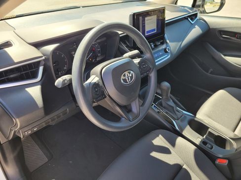 Used 2023 Toyota Corolla LE w/ Carpet Mat Package (TMS) FWD image 13