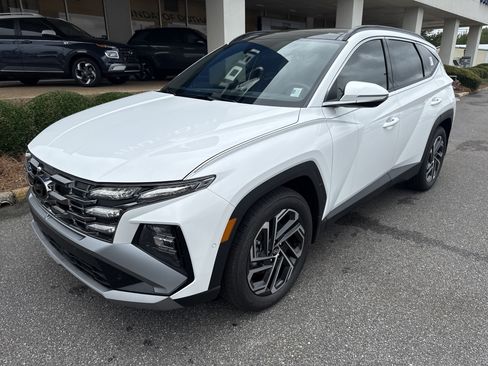 New 2026 Hyundai Tucson Limited FWD image 1