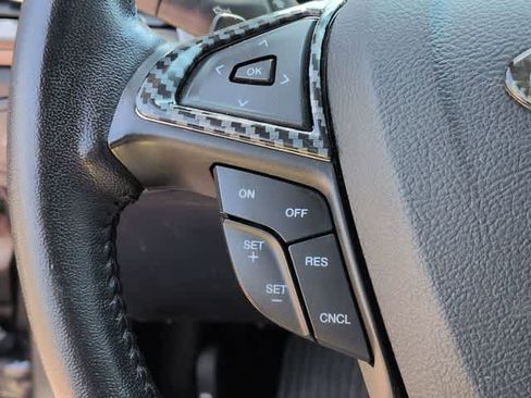 Used 2018 Ford Fusion SE w/ Fusion SE Technology Package FWD image 22