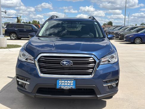 Used 2021 Subaru Ascent Limited w/ Technology Package AWD/4WD image 3
