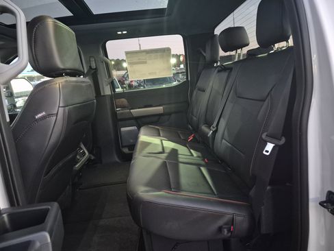 New 2026 Ford F250 Lariat w/ Black Appearance Package image 21