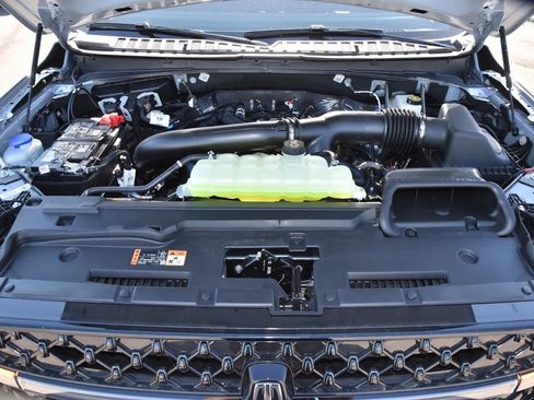 New 2025 Lincoln Navigator Reserve w/ Jet Appearance Package image 45