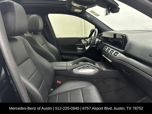 Used 2022 Mercedes-Benz GLS 450 4MATIC image 30