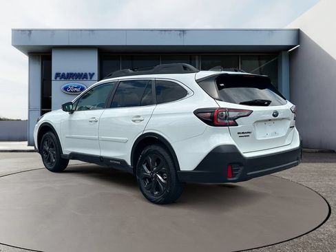 Used 2021 Subaru Outback Onyx Edition XT AWD/4WD image 3