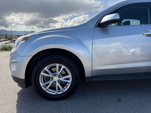 Used 2017 Chevrolet Equinox LT w/ Convenience Package AWD/4WD image 26