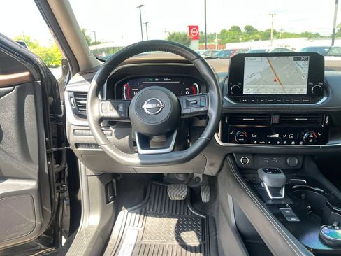 Certified 2023 Nissan Rogue Platinum AWD/4WD image 22
