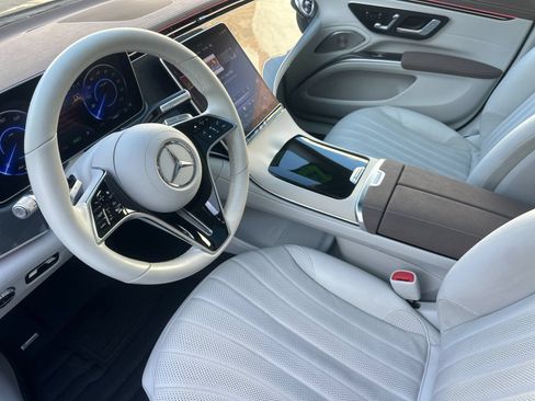 Used 2023 Mercedes-Benz EQS 450+ Sedan image 10