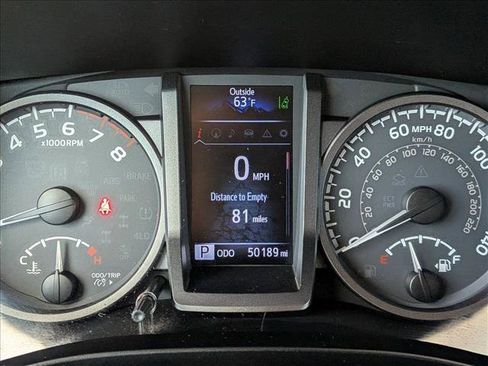 Used 2019 Toyota Tacoma TRD Off-Road image 10