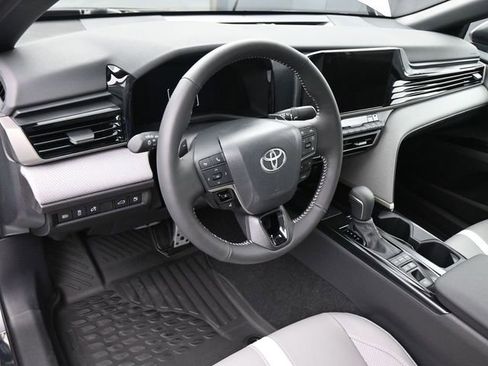 New 2026 Toyota Camry SE w/ Convenience Package image 18