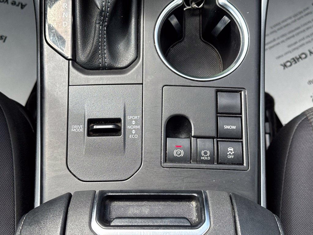 Used 2023 Toyota Highlander L FWD image 26