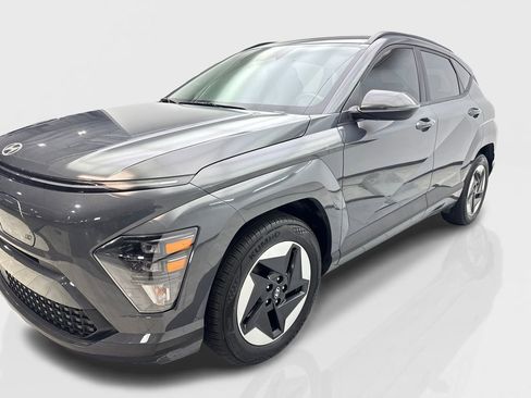 Used 2024 Hyundai Kona SEL FWD image 11