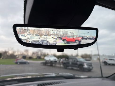 Used 2025 Chevrolet Silverado 2500 ZR2 w/ Technology Package image 19