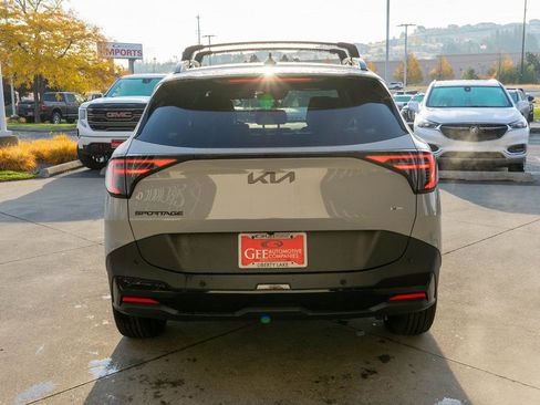 New 2026 Kia Sportage X-Line w/ X-Line Technology Package AWD/4WD image 6