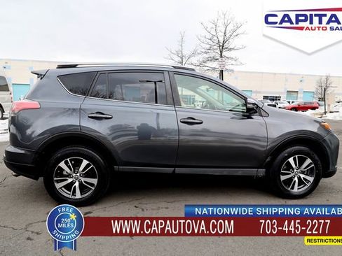 Used 2017 Toyota RAV4 XLE image 17
