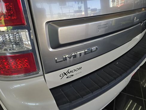 Used 2017 Ford Flex Limited w/ Equipment Group 301A AWD/4WD image 34