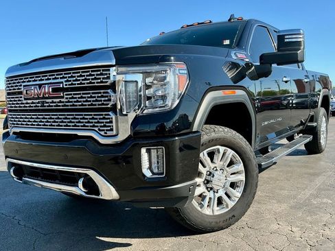 Used 2022 GMC Sierra 3500 Denali w/ Denali Ultimate Package AWD/4WD image 3