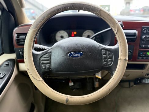 Used 2005 Ford F250 XL image 24