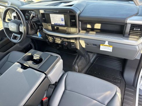 New 2026 Ford F350 XL w/ XL Chrome Package image 28