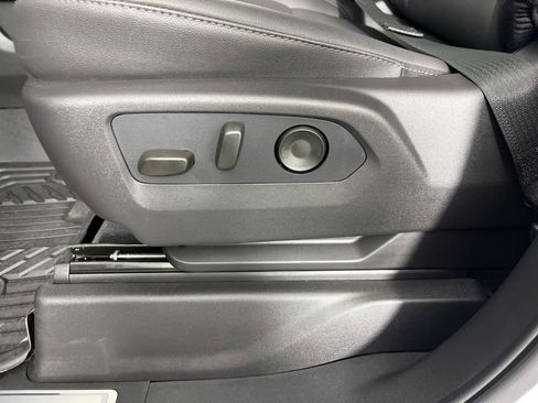 New 2026 Chevrolet Silverado 1500 LT Trail Boss w/ Safety Package AWD/4WD image 26