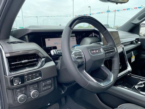 New 2026 GMC Yukon Elevation w/ Elevation Premium Package AWD/4WD image 9