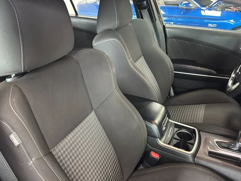 Used 2023 Dodge Charger R/T RWD image 11