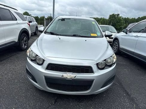 Used 2014 Chevrolet Sonic LS FWD image 2