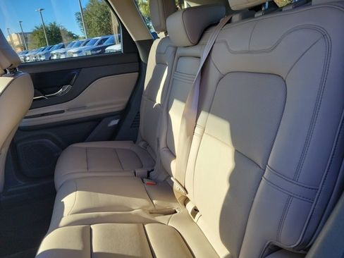 Used 2020 Lincoln Corsair FWD w/ Equipment Group 101A image 15