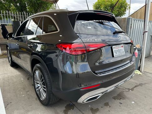 Used 2026 Mercedes-Benz GLC 300 image 5
