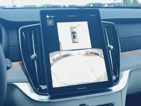 New 2026 Volvo XC90 B6 Ultra w/ Lounge Package image 19