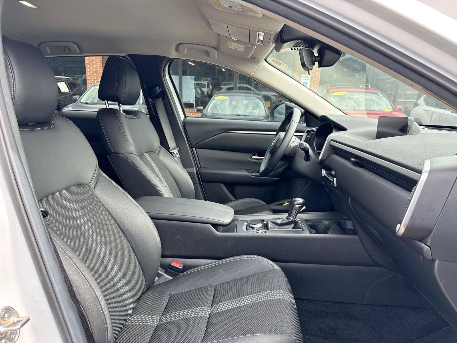 Used 2026 MAZDA CX-50 AWD 2.5 S w/ Cargo Package image 23