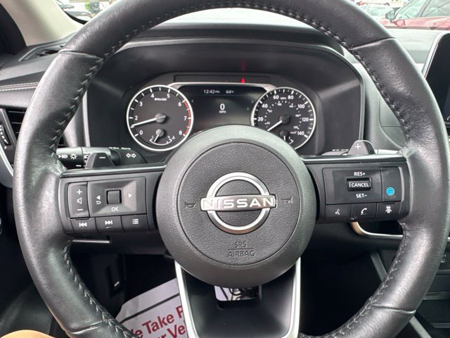 Certified 2024 Nissan Rogue SV w/ SV Premium Package AWD/4WD image 30