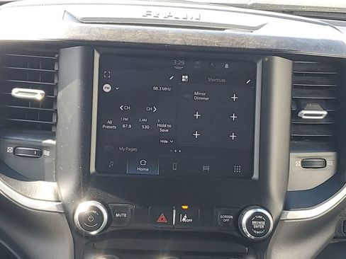 Used 2022 RAM 1500 Big Horn image 30