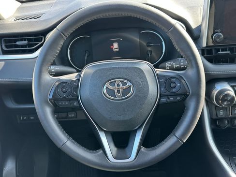 Used 2023 Toyota RAV4 XLE w/ Convenience Package image 19