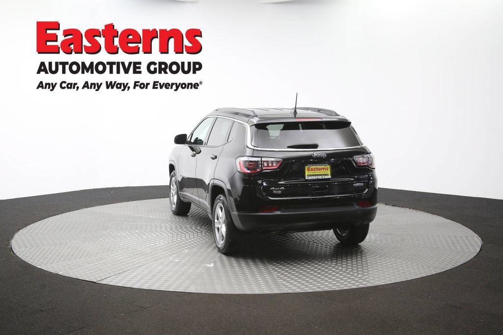 Used 2023 Jeep Compass Latitude AWD/4WD image 40