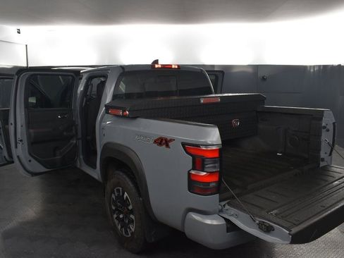 Used 2024 Nissan Frontier PRO-4X w/ Off-Road Protection Package image 39