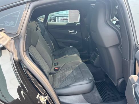 Used 2022 Audi e-tron GT Premium Plus w/ Performance Package AWD/4WD image 21