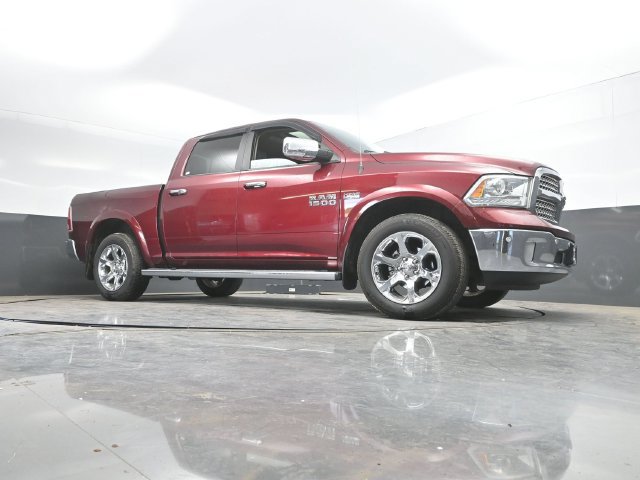 Used 2018 RAM 1500 Laramie w/ Convenience Group AWD/4WD image 45
