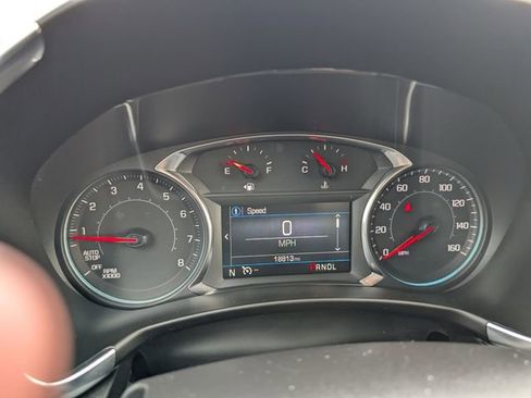 Used 2024 Chevrolet Equinox LT w/ LPO, Floor Liner Package FWD image 15