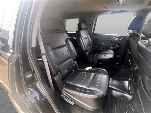 Used 2015 GMC Yukon Denali w/ Premium Package RWD image 19