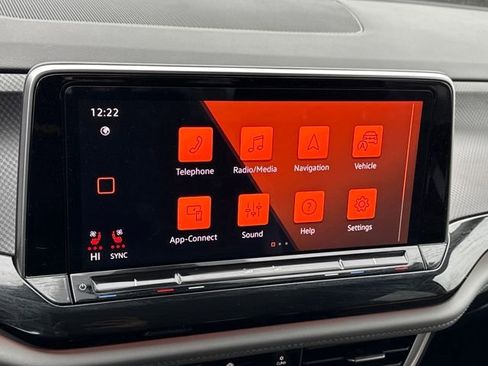 Used 2025 Volkswagen Atlas Peak Edition SE image 27