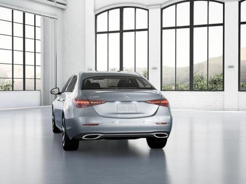 Used 2025 Mercedes-Benz C 300 Sedan image 37