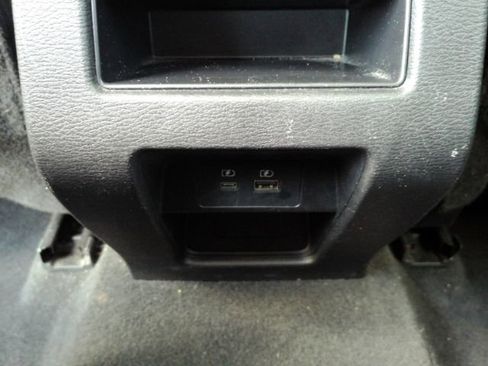 Used 2024 Mitsubishi Outlander FWD image 30