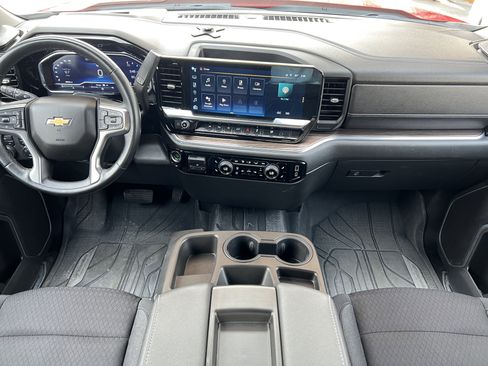 Used 2023 Chevrolet Silverado 1500 LT image 34