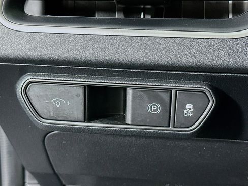Used 2025 Kia K4 FWD image 17
