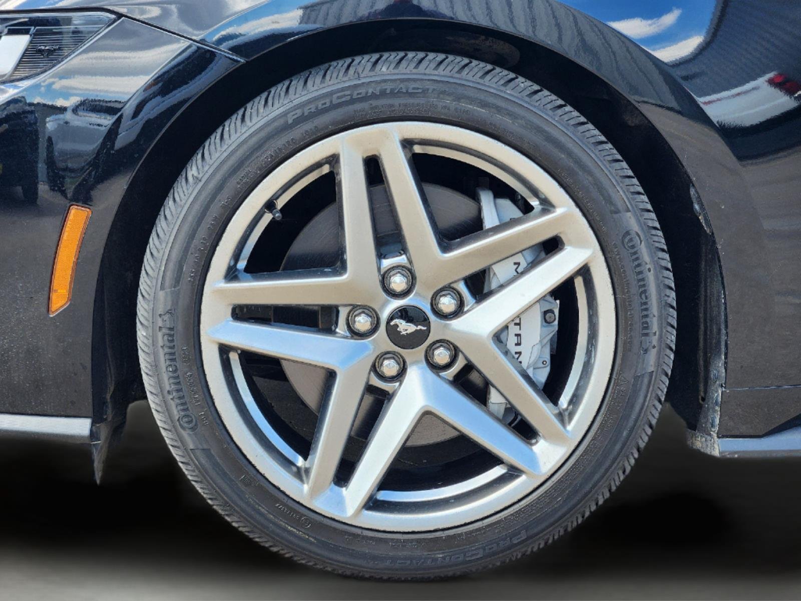 Used 2024 Ford Mustang GT RWD image 10