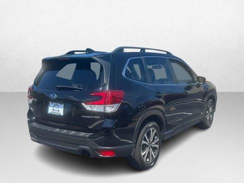 Used 2020 Subaru Forester Limited AWD/4WD image 8