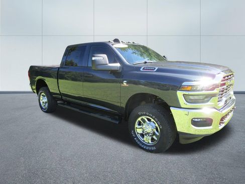 New 2026 RAM 3500 Tradesman AWD/4WD image 6