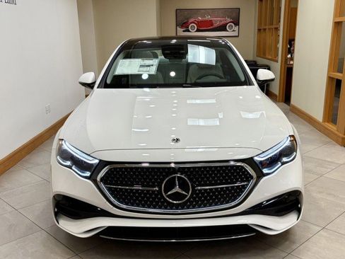 New 2026 Mercedes-Benz E 450 4MATIC Sedan image 2