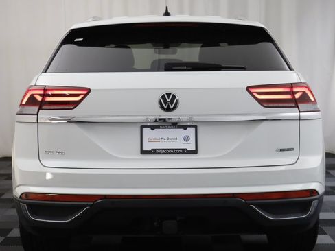 Used 2023 Volkswagen Atlas Cross Sport SE w/ Black Wheel Package AWD/4WD image 15